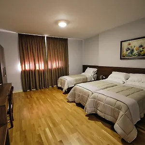 Ξενοδοχείο In Center